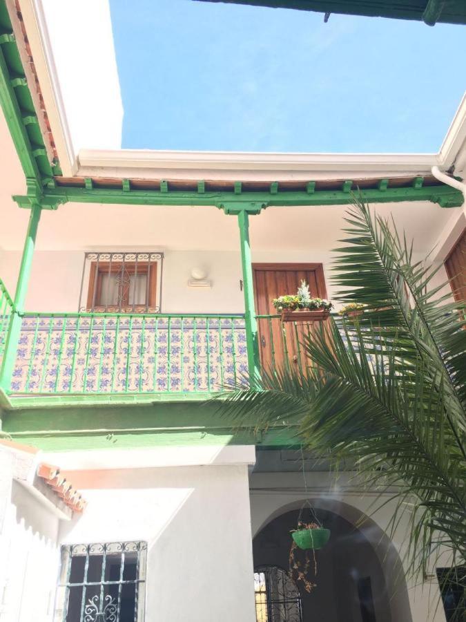 Wish Suite Pureza De Triana Sevilla Eksteriør bilde